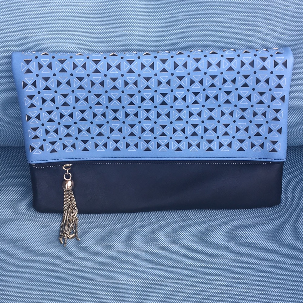 Patterned, convertible clutch
